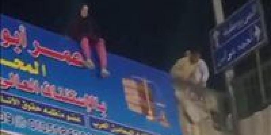 سيدة تقفز من أعلى الطريق الدائري ببستيل.. شهود عيان يكشفون التفاصيل