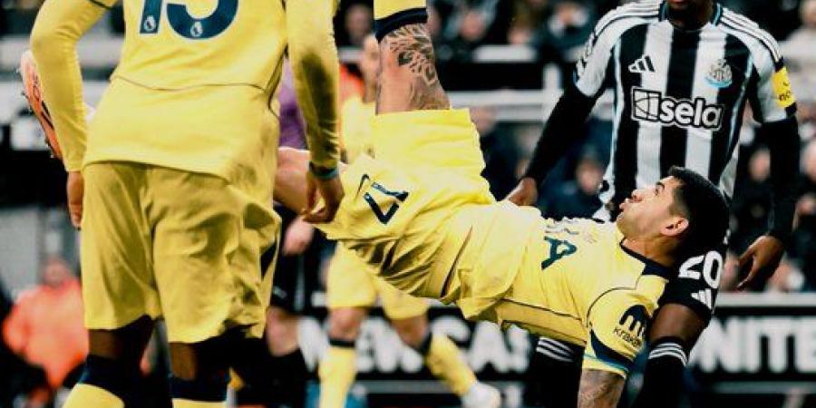 الدوري الإنجليزي الممتاز: إيفرتون يفوز على بورنموث بهدف نظيف.. وتوتنهام هوتسبير يتعادل أمام نيوكاسل يونايتد (2/2)