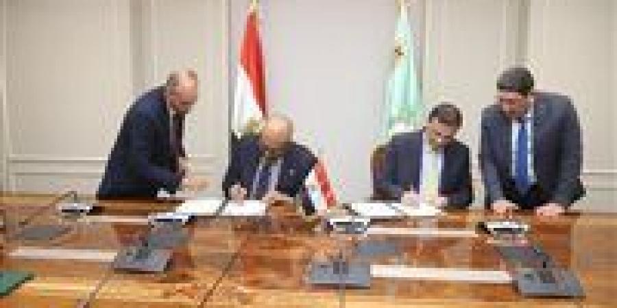 مصر تجدد اتفاقية استضافة المركز الدولي للأسماك لمدة 25 عامًا دعمًا للأمن الغذائي