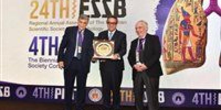 وزير الصحة: القيادة السياسية تولي المنظومة الصحية وملف أمراض الجهاز التنفسي بوجه خاص أهمية استثنائية