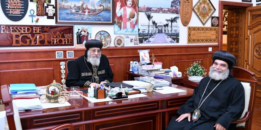 لتعزيز التعاون الكنسي.. البابا تواضروس يجتمع بأساقفة الإيبارشيات ورؤساء الأديرة