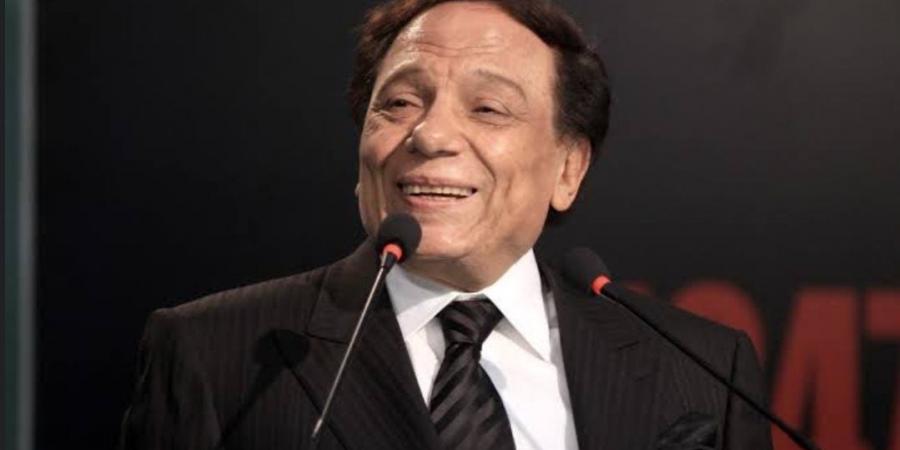 عادل إمام يحكي عن بداياته: لم أملك ثمن تذكرة الاتوبيس.. ومكنش في جيبي مليم