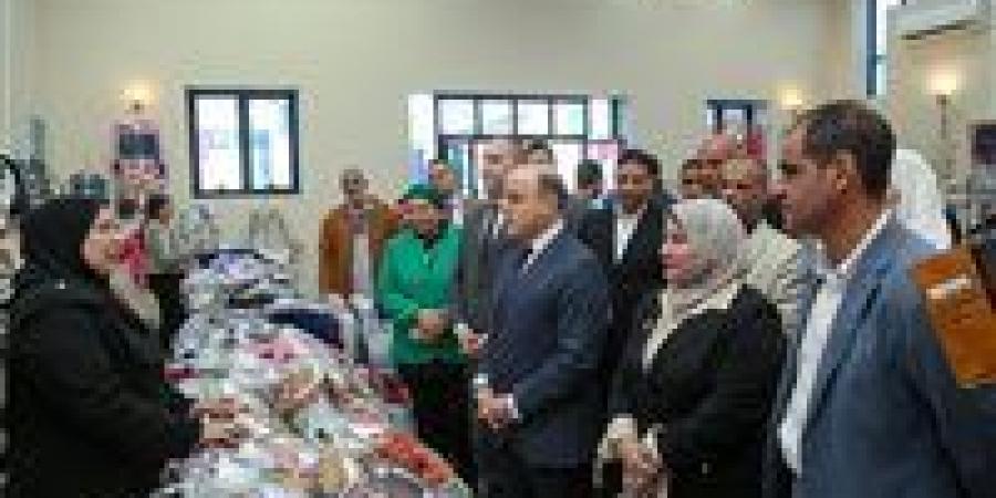 محافظ كفرالشيخ يفتتح معرض مشروعك دعماً للحرف والصناعات التراثية وروّاد المشروعات الصغيرة
