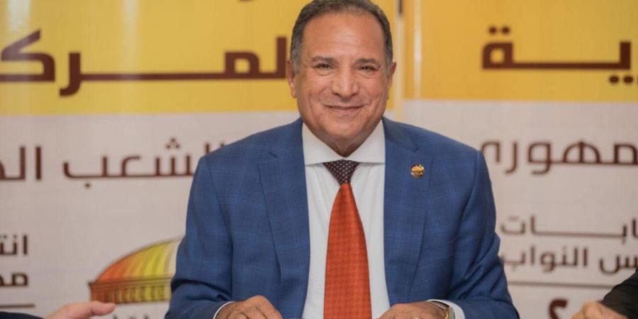 الأمين العام للحزب الشعب الجمهوري يترأس غرفة العمليات المركزية لمتابعة تصويت المصريين في الخارج