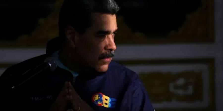 «سحب بساط السلطة من تحت أقدام الرئيس».. إدارة ترامب تخطط لليوم التالي في فنزويلا بعد الإطاحة بمادورو