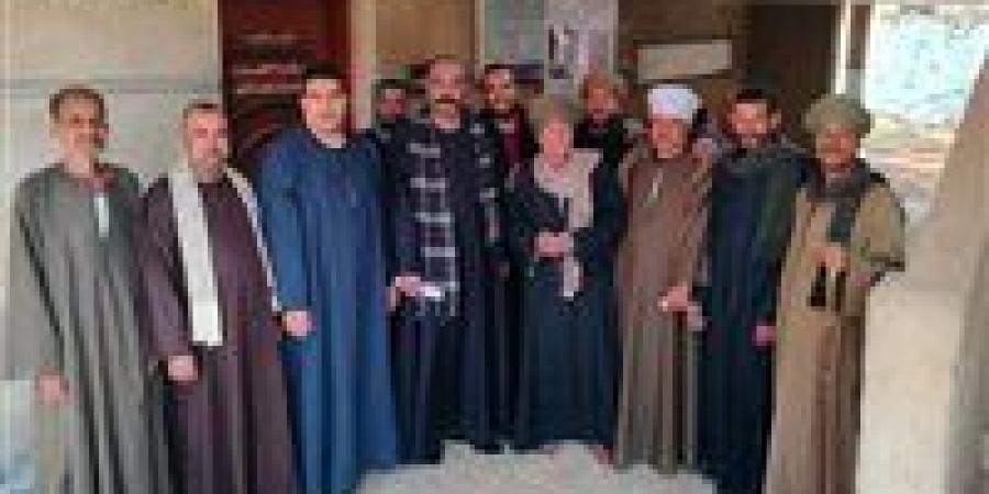 كبار السن في مقدمة الصفوف.. إقبال بلجان برديس بالبلينا للتصويت في انتخابات مجلس النواب