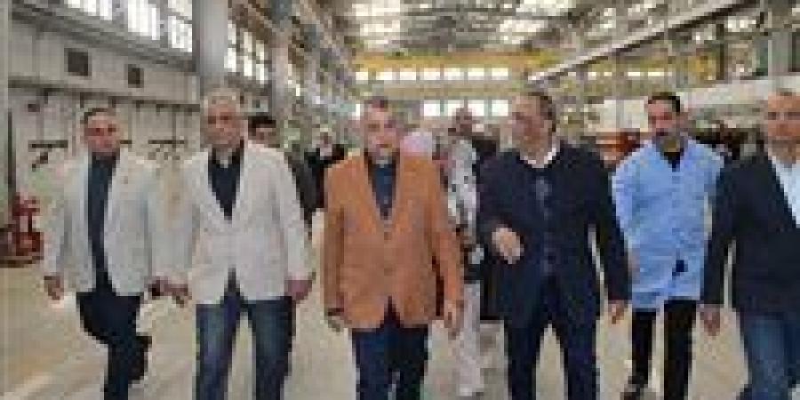 وزير الإنتاج الحربي: "حلوان للصناعات غير الحديدية" صرح صناعي يقلل الفاتورة الاستيرادية