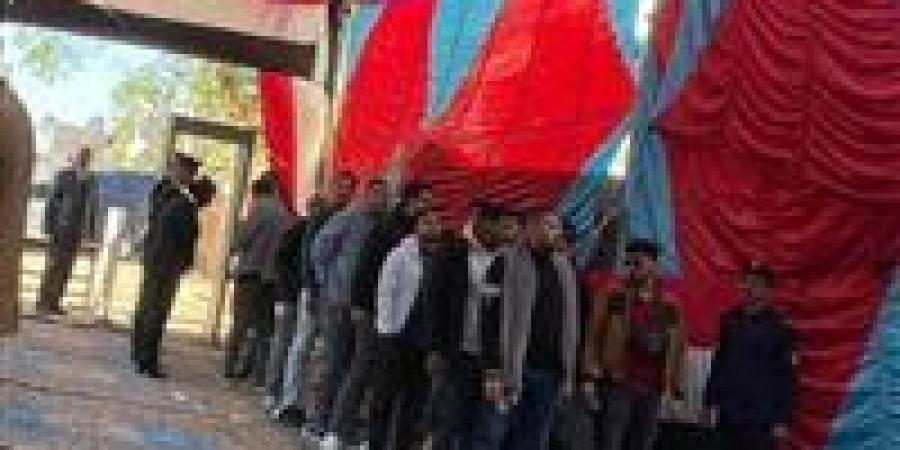 توافد الناخبين على اللجان الانتخابية بسوهاج للإدلاء بأصواتهم في انتخابات مجلس النواب 2025