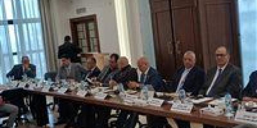 الغرفة التجارية بالإسكندرية تبحث مع الجمارك و«إم تي إس» ميكنة التصدير ونظام التسجيل المسبق للشحنات الجوية