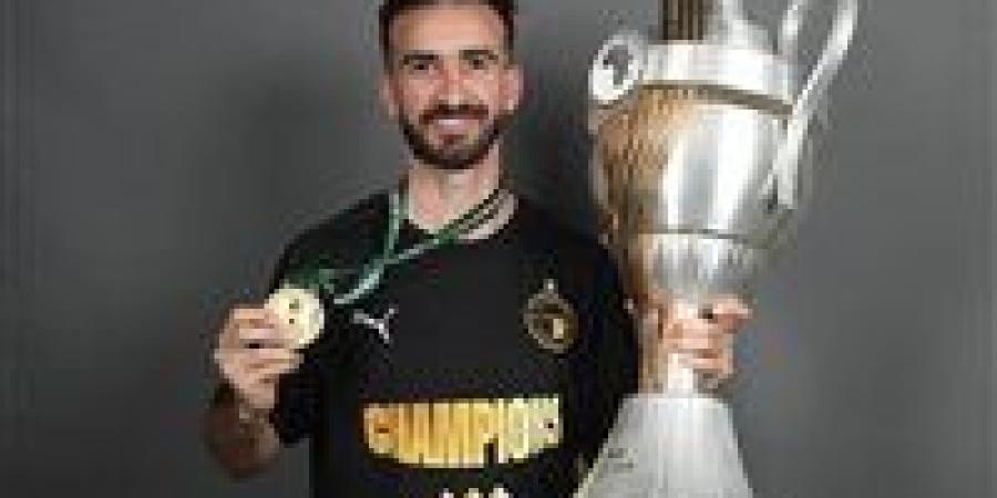 دونجا لاعب بيراميدز: نتمنى نهائي قاري أمام الأهلي.. ويجب تدخل الدولة لإنقاذ الإسماعيلي