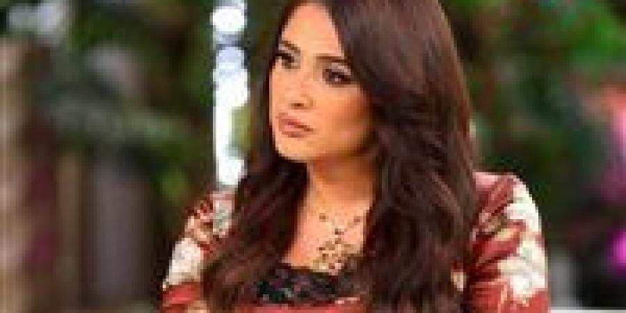 برج الجدي.. ماذا تكشف توقعات الأبراج عن النجمة ياسمين عبد العزيز لعام 2026؟