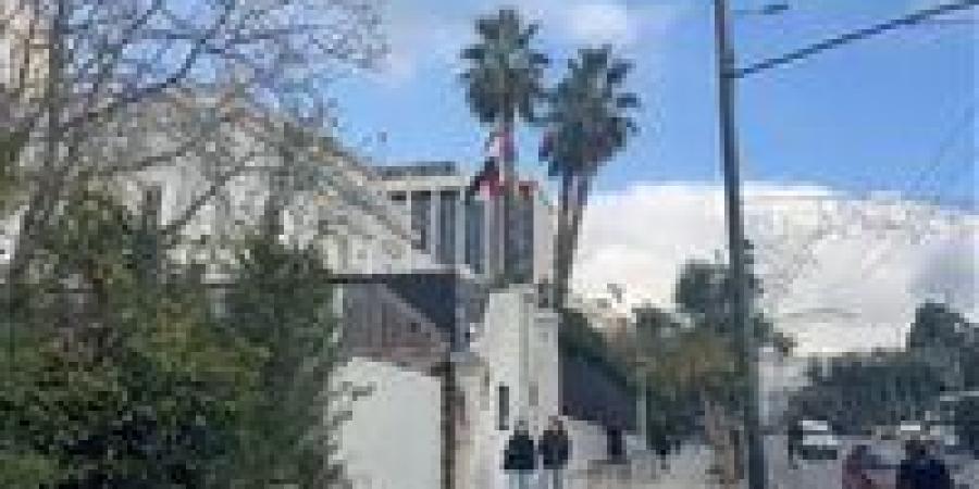 انتظام التصويت بسفارة مصر في أثينا في جولة الإعادة لانتخابات مجلس النواب 2025