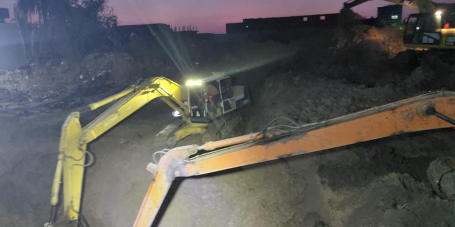 مأساة البحث عن الوهم.. المياه الجوفية والظلام يعرقلان انتشال ضحايا التنقيب غير المشروع بالفيوم لليوم الرابع