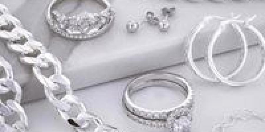 قفزة تاريخية.. أسعار الفضة اليوم الثلاثاء 16 ديسمبر 2025