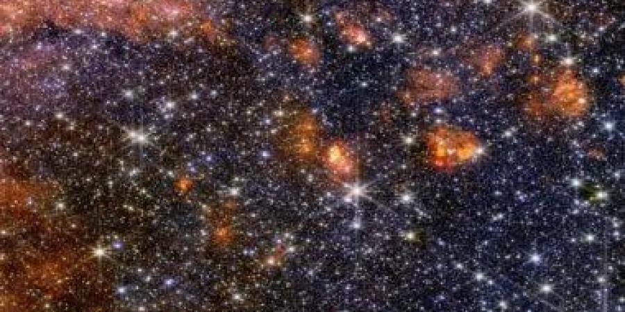 تلسكوب جيمس ويب الفضائى يكشف أسرار المادة المظلمة بطريقة لم يدركها العلماء