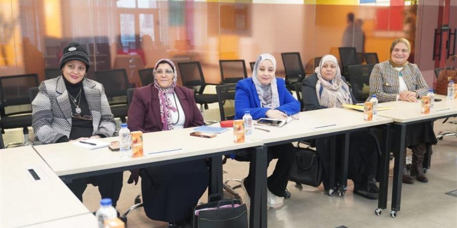 نائب
      رئيس
      جامعة
      عين
      شمس
      تجتمع
      بلجنة
      (IACUC)