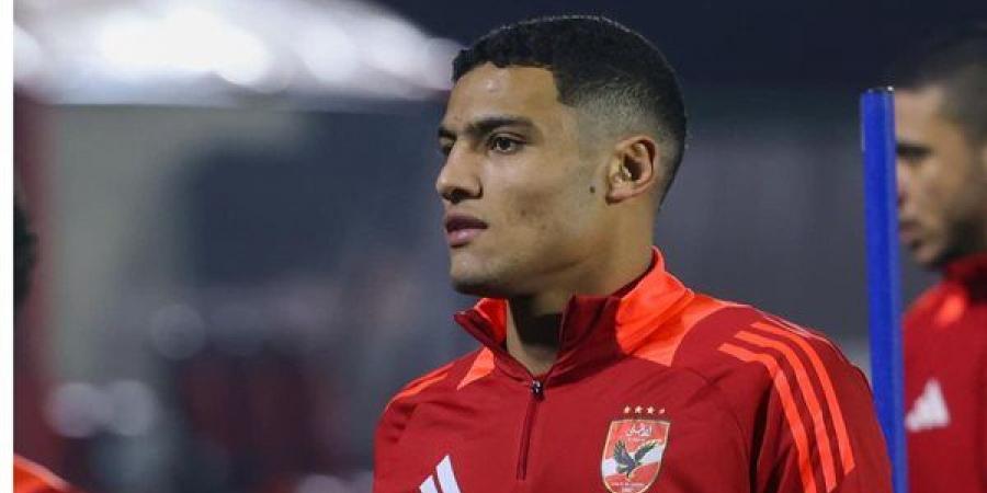 زد
      أف
      سي
      يطلب
      استعارة
      مصطفى
      العش
      والأهلي
      يدرس
      القرار