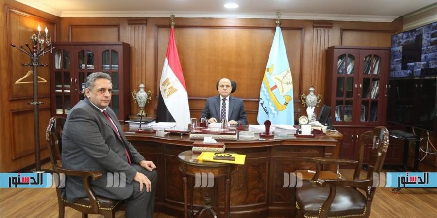 محافظ
      كفرالشيخ
      يناقش
      موقف
      توافر
      المستلزمات
      والأدوات
      الطبية
      استعدادًا
      لتطبيق
      منظومة
      التأمين
      الصحي
      الشامل