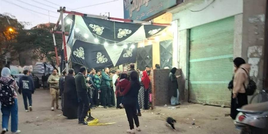 توافد
      أعداد
      كبيرة
      من
      الناخبين
      على
      لجان
      مدينة
      سمنود
      (صور)