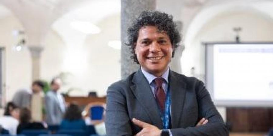 الدكتور وائل فاروق يشارك في احتفالات اليونسكو بيوم اللغة العربية