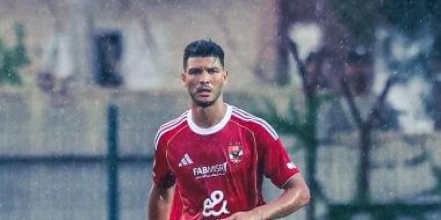 الأهلى يُسوق جراديشار ودارى ويرحب بتحمل جزء من راتبهما خلال الإعارة