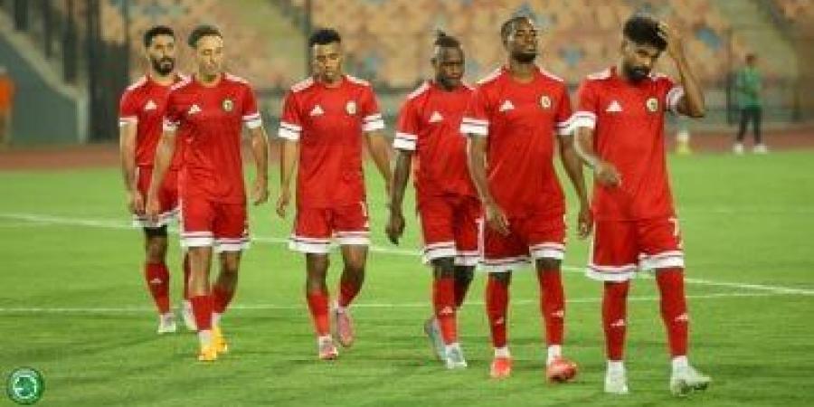 مودرن سبورت يتقدم على البنك الأهلى بهدف غنام محمد فى الشوط الأول