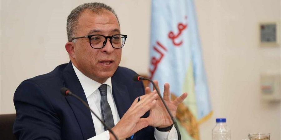 "العربي":
      "رواد
      التخطيط
      القومي"
      يوثق
      فكر
      4
      من
      أبرز
      أعلام
      المعهد
      في
      قضايا
      التنمية