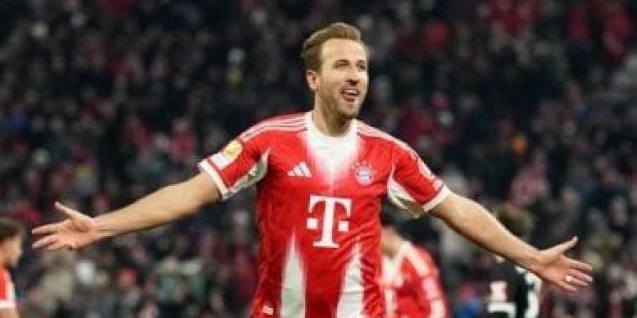 كين يتحدى ليفاندوفسكى: أستطيع كسر رقمه.. وعودة موسيالا وديفيز إضافة