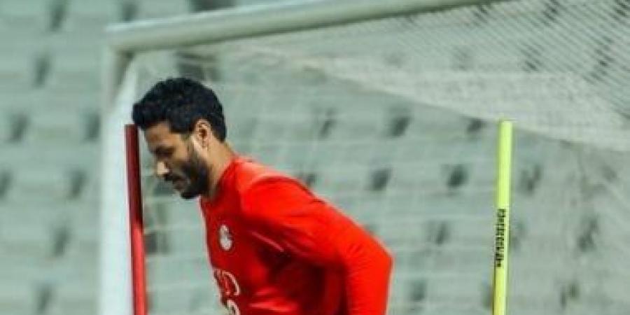 منتخب مصر يحتفل بعيد ميلاد محمد الشناوي قبل مواجهة زيمبابوي بأمم أفريقيا