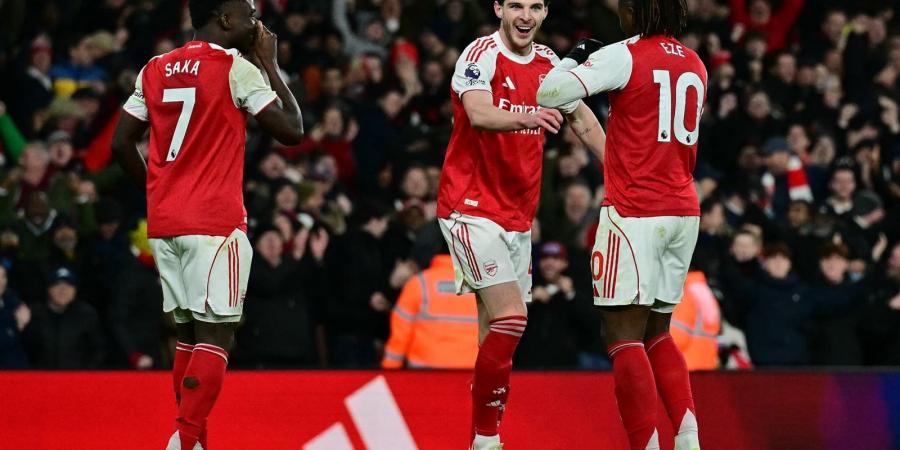 محدث
      لحظة
      بلحظة:
      نتيجة
      مباراة
      أرسنال
      وإيفرتون
      في
      الدوري
      الإنجليزي
      الممتاز