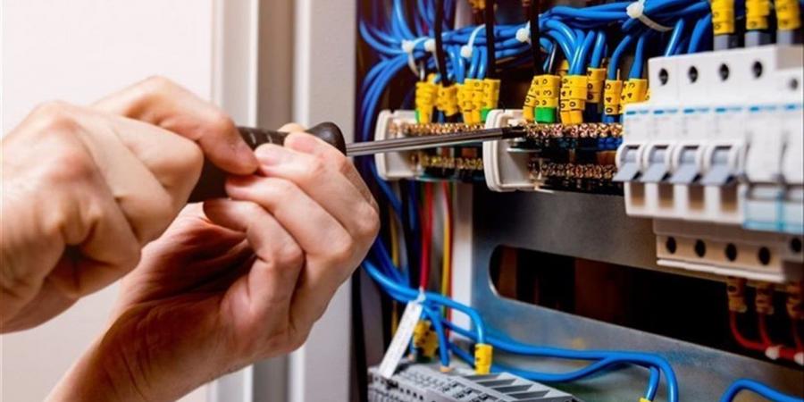 ضبط
      4161
      قضية
      سرقة
      التيار
      الكهربائي
      ومخالفات
      شروط
      التعاقد