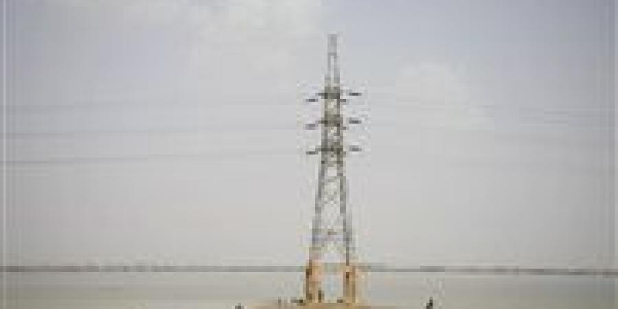 فصل
      التيار
      الكهربائي
      عن
      14
      نجع
      في
      طهطا
      بسوهاج
      لمدة
      5
      ساعات
      لإجراء
      أعمال
      الصيانة