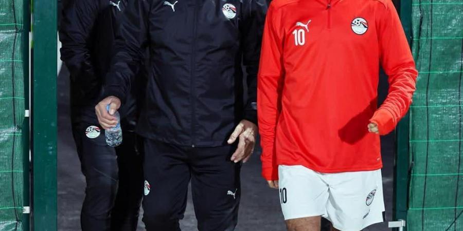 "كلنا
      واحد"
      شعار
      الفراعنة
      قبل
      ضربة
      البداية
      في
      أمم
      أفريقيا