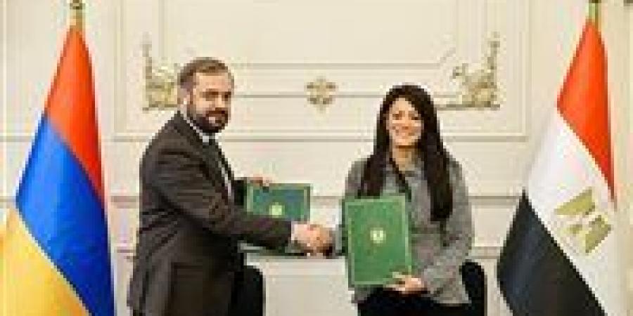 مصر
      وأرمينيا
      تفتحان
      فصلًا
      جديدًا
      من
      الشراكة
      الاستراتيجية..
      توقيع
      بروتوكول
      موسع
      للتعاون
      الاقتصادي
      والعلمي