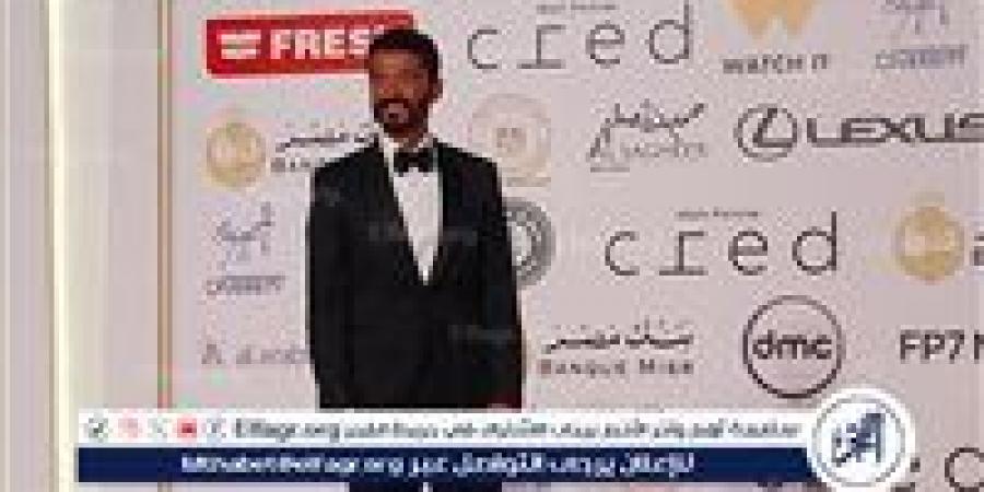 كرة
      القدم
      تؤجل
      الحسم..
      مصير
      مسلسل
      «طاهر
      المصري»
      في
      رمضان
      2026
      لا
      يزال
      معلّقًا