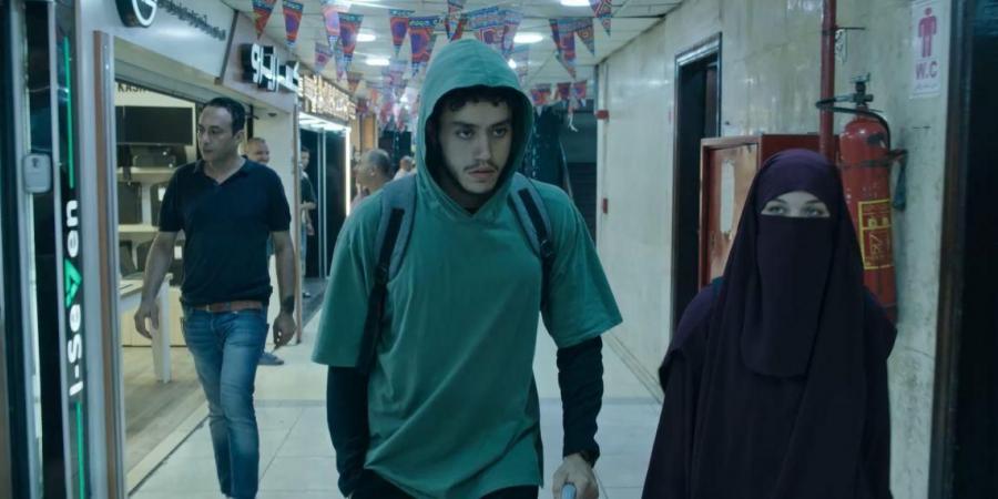 شخصيات
      مركبة
      قدمها
      حسن
      مالك..
      أحدثها
      بعوضة
      في
      لا
      ترد
      ولا
      تستبدل