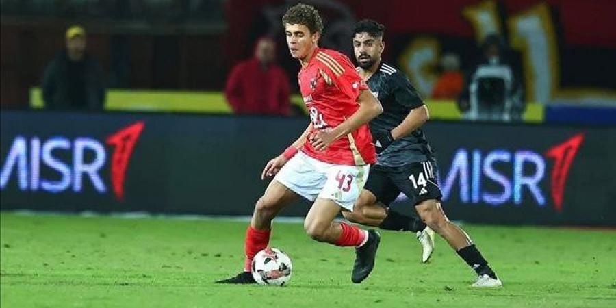 خالد
      الغندور:
      برشلونة
      يعرض
      1.8
      مليون
      دولار
      لضم
      حمزة
      عبد
      الكريم
      وينفي
      الشائعات
      حول
      5
      ملايين
      دولار