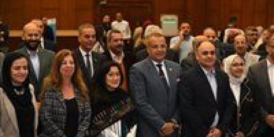 منال
      عوض
      تعلن
      عن
      الإطلاق
      الرسمي
      لاستراتيجية
      التنمية
      المستدامة
      لمدينة
      شرم
      الشيخ