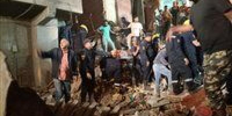 بعد
      مصرع
      وإصابة
      17..
      استمرار
      البحث
      عن
      ضحايا
      جدد
      أسفل
      انقاض
      عقار
      إمبابة
      المنهار