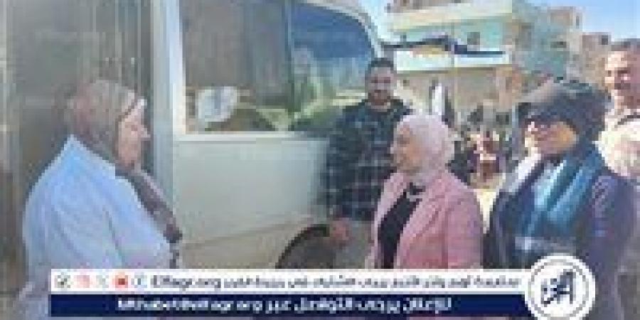 صحة
      الإسماعيلية
      توقع
      الكشف
      على
      1044
      مواطنًا
      في
      قافلة
      الطبية
      بقرية
      العقادة
      بفايد