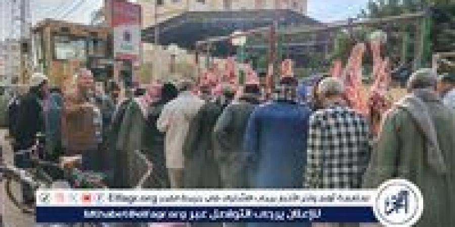 محافظ
      أسيوط:
      إقبال
      كبير
      على
      منافذ
      بيع
      اللحوم
      البلدية
      بسعر
      290
      جنيهًا
      للكيلو
      بديروط