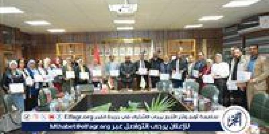 جامعة
      أسيوط
      تنظم
      ورشة
      عمل
      حول
      مكافحة
      الآفات
      بمعايير
      الاستدامة
      البيئية
      لتحقيق
      التميز
      البيئي