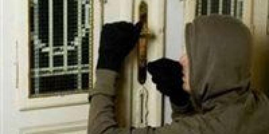 الداخلية
      تحقق
      نجاحات
      واسعة
      في
      ضبط
      مرتكبي
      جرائم
      السرقات
      بالقاهرة