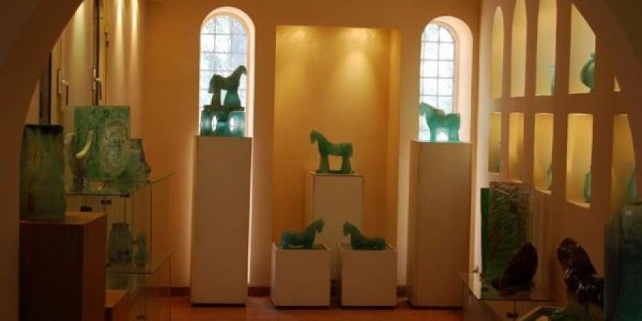 دعوة للزيارة.. متحف فن الزجاج والنحت والعجائن المصرية يضم 1000 عمل