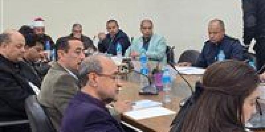 مدير تعليم المنوفية يحضر الاجتماع الدوري لمجلس الأمناء بمدينة السادات