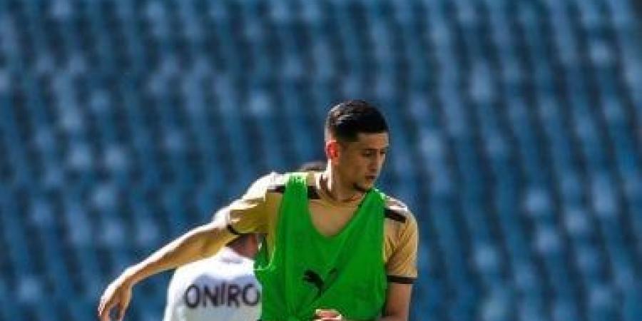مفاجأة.. المغربى صلاح مصدق لاعب الزمالك السابق يدخل دائرة اهتمامات الأهلى