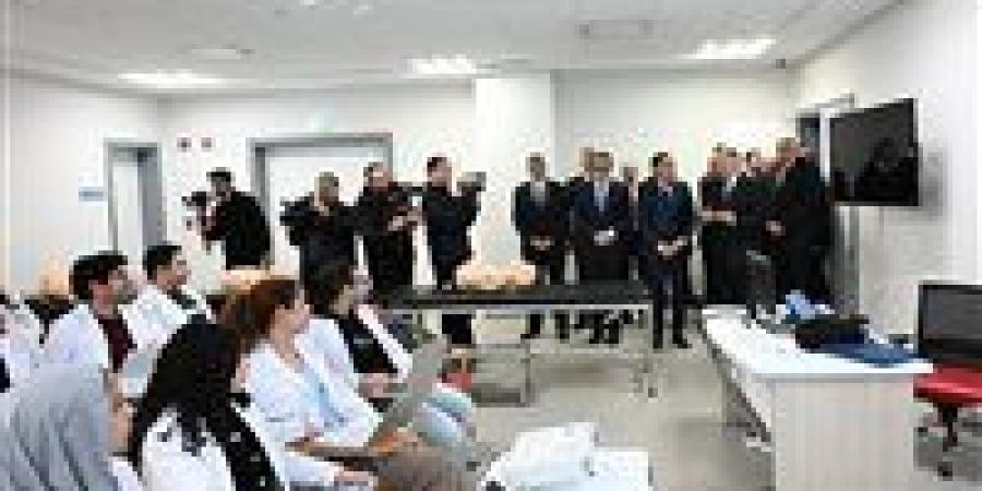 رئيس الوزراء يتفقد أقسام المستشفى الجامعي بجامعة الجيزة الجديدة عقب افتتاحه