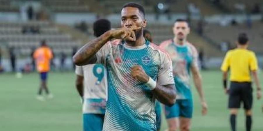 الأهلي ضد الفيحاء.. توني يمنح الراقي التقدم في الشوط الأول