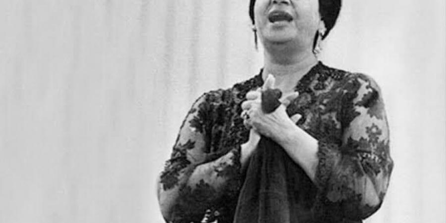 سعيد الشحات يكتب: أم كلثوم فى قريتى.. حكايات السهر معها فوق سطح دارنا