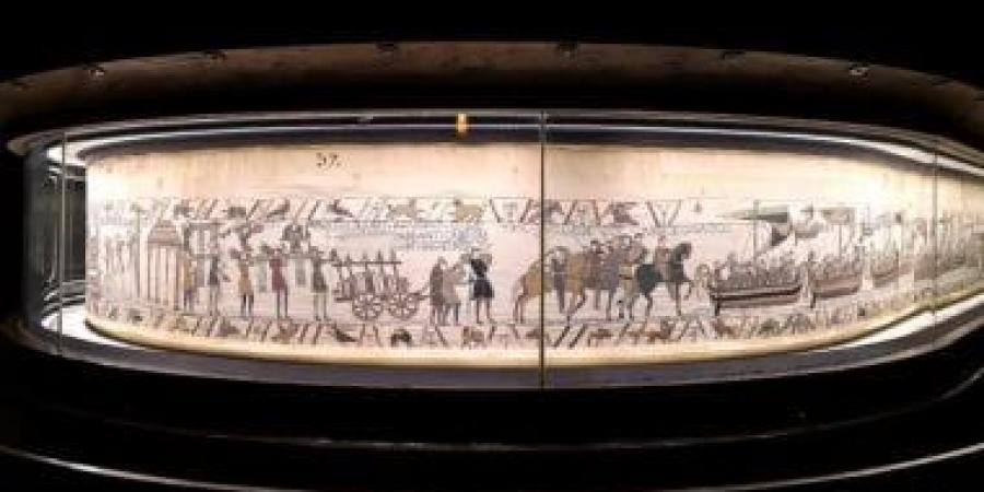 بريطانيا تؤمن نسيج بايو الفرنسى بـ مليار دولار خلال إعارته للمتحف البريطانى